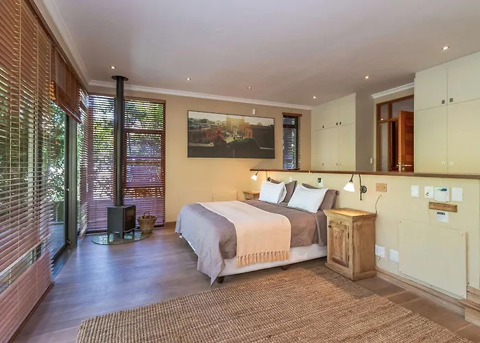 Table Mountain Villa